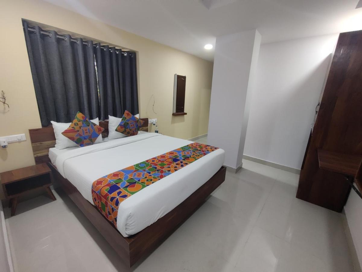 Hotel Prime Jubilee Hyderabad Exterior foto